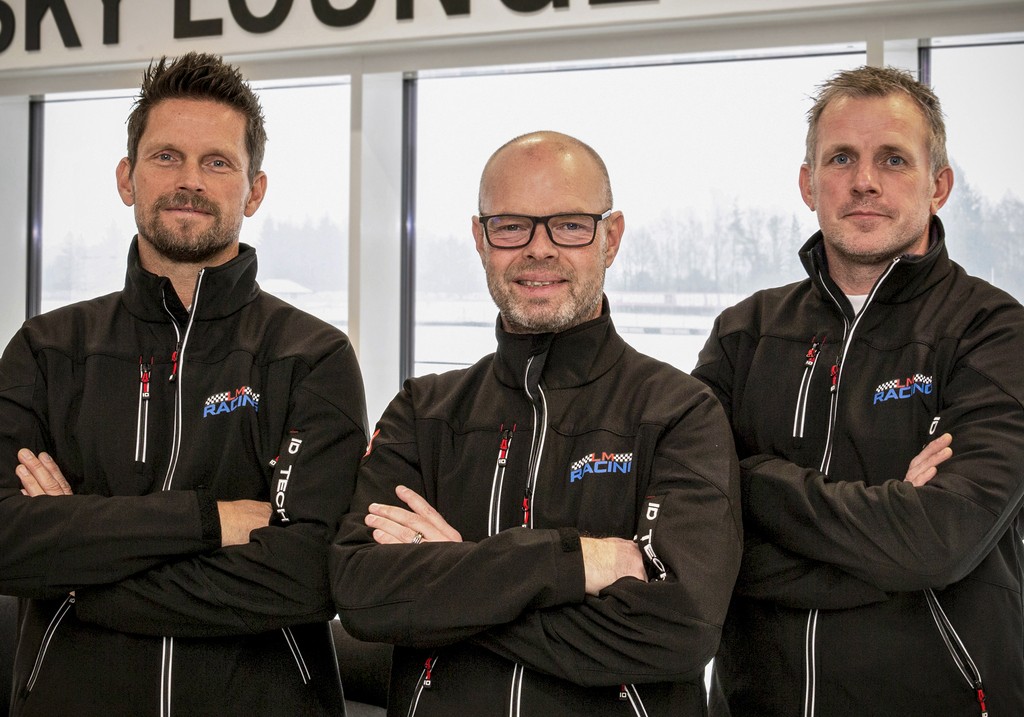 Jan Magnussen, Kenn Bach (til venstre) og Lars Højris (til højre) er LM Racings nye trio i TCR Denmark
(Foto: Morten Andersen / LMRacing)
